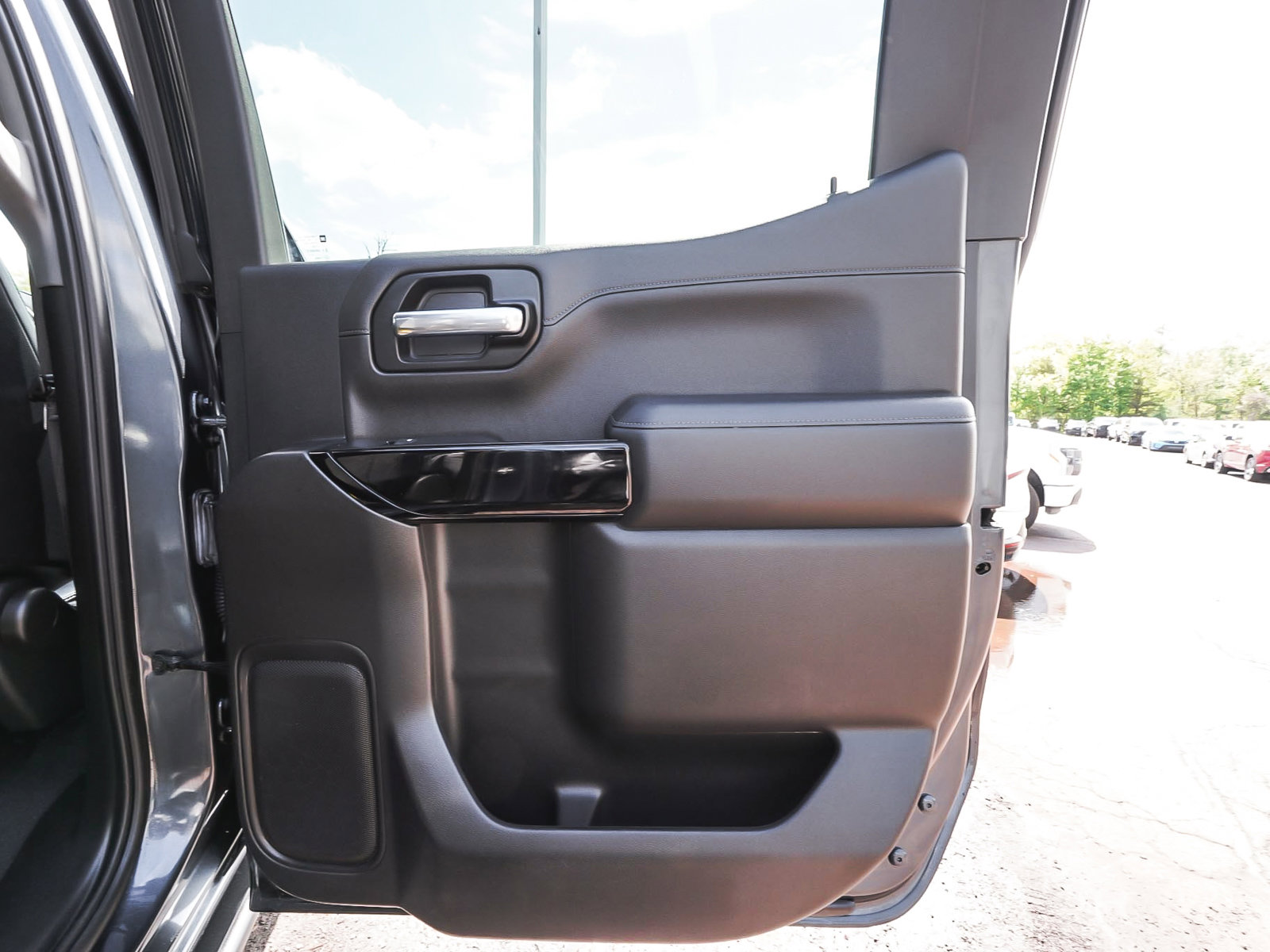Used 2019 Chevrolet Silverado 1500 RST w/ All-Star Edition AWD/4WD image 14