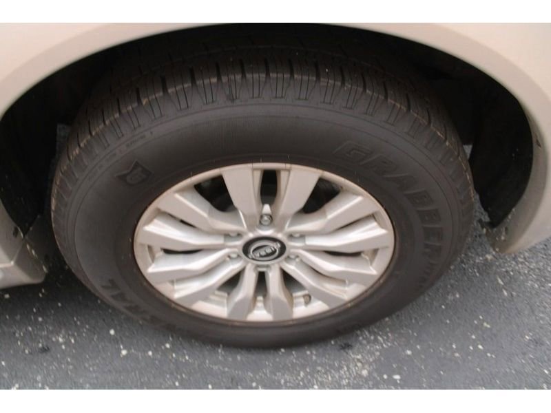 Used 2024 Nissan Armada SV AWD/4WD image 8