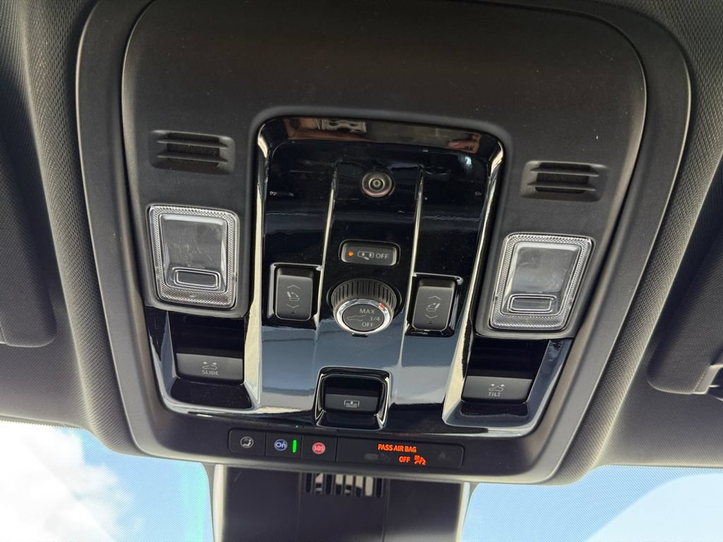 New 2026 Chevrolet Tahoe LT w/ Comfort Package AWD/4WD image 19