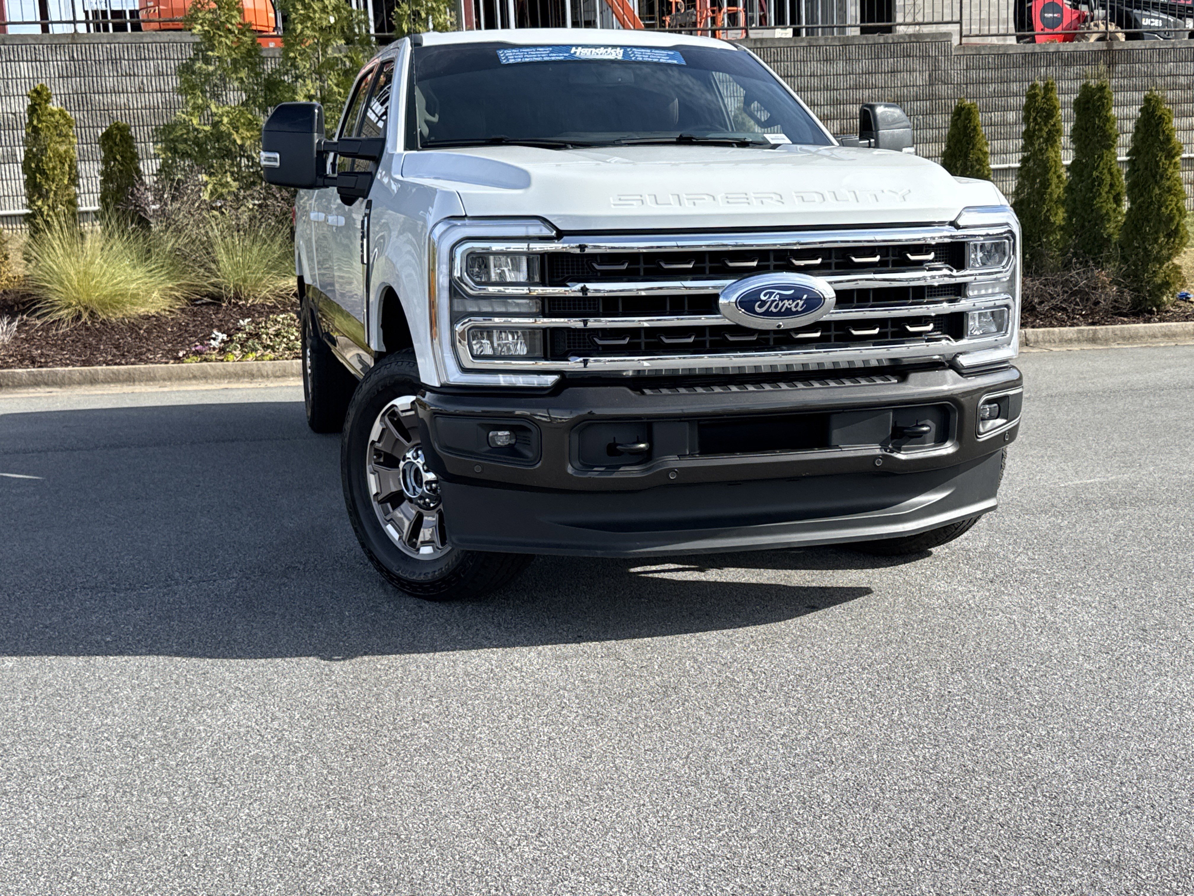 Used 2025 Ford F250 King Ranch w/ FX4 Off-Road Package image 2