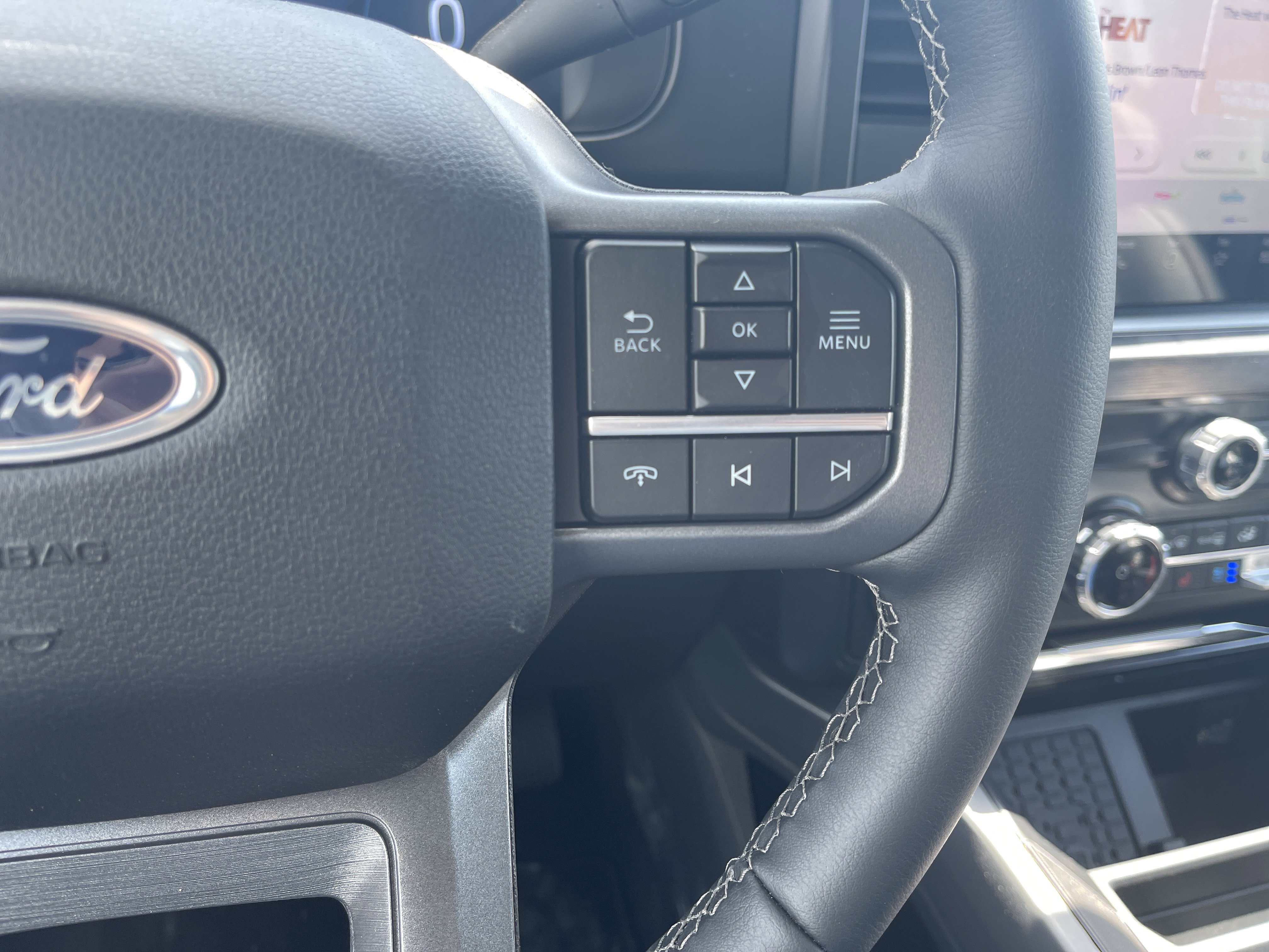 Used 2026 Ford F450 Lariat AWD/4WD image 18