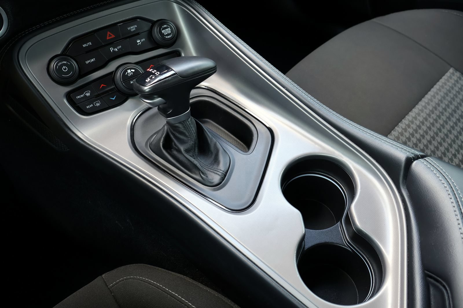 Used 2023 Dodge Challenger GT w/ Blacktop Package RWD image 17