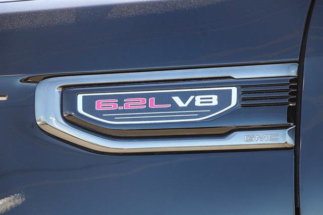 Used 2020 GMC Sierra 1500 AT4 w/ AT4 Premium Package image 11