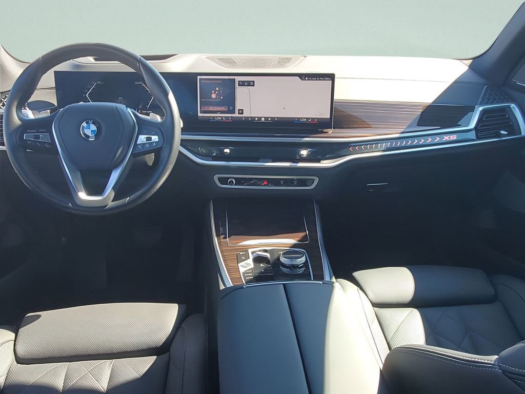 Used 2026 BMW X5 sDrive40i image 24