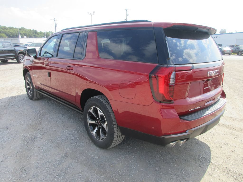 New 2026 GMC Yukon XL AT4 Ultimate AWD/4WD image 6