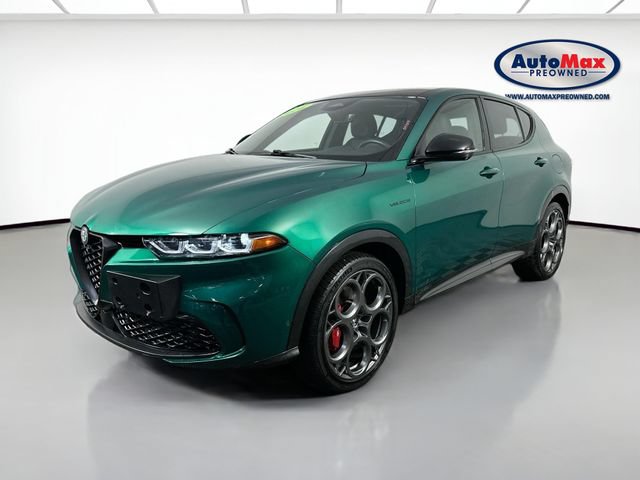 Used 2024 Alfa Romeo Tonale Ti AWD/4WD image 3