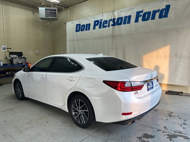 Used 2017 Lexus ES 350 w/ Premium Package image 6