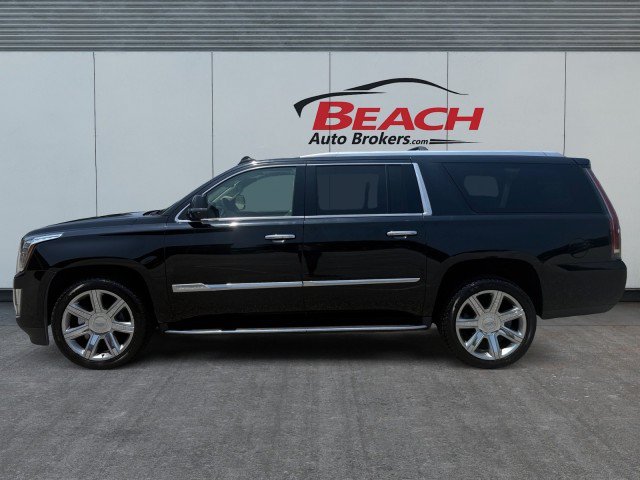 Used 2018 Cadillac Escalade ESV Luxury AWD/4WD image 5