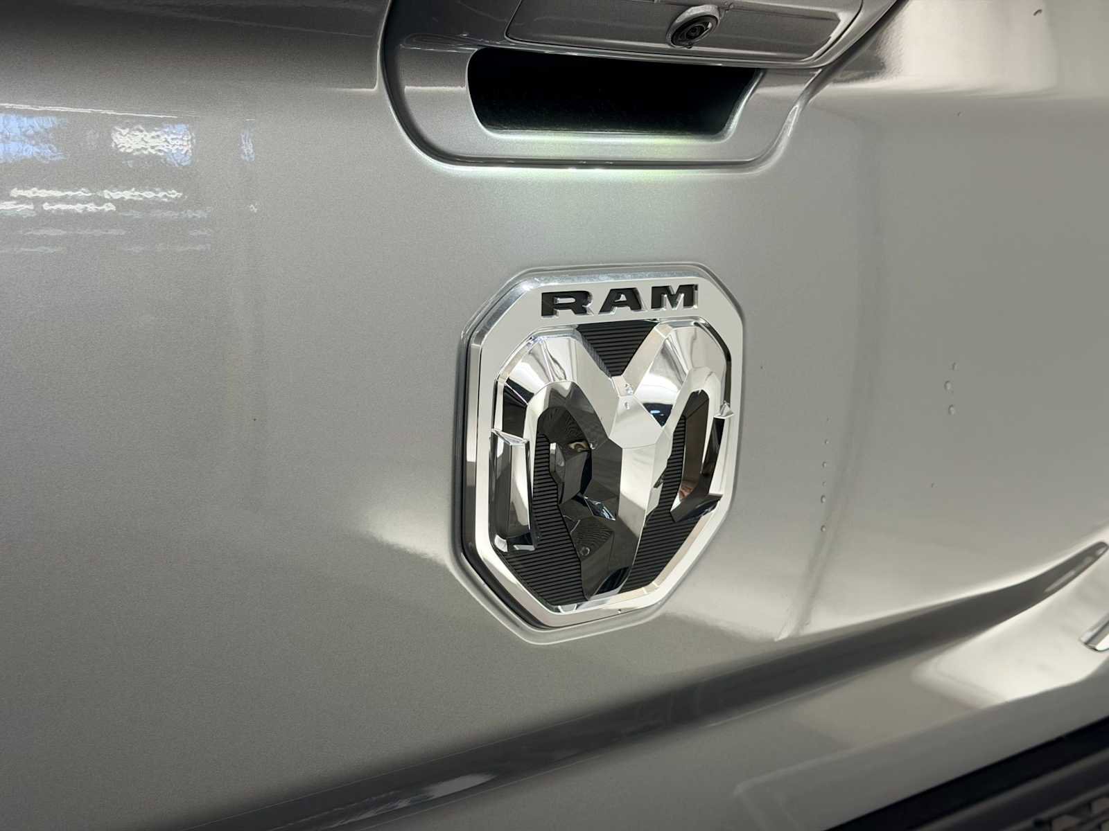 Used 2023 RAM 2500 Laramie image 13