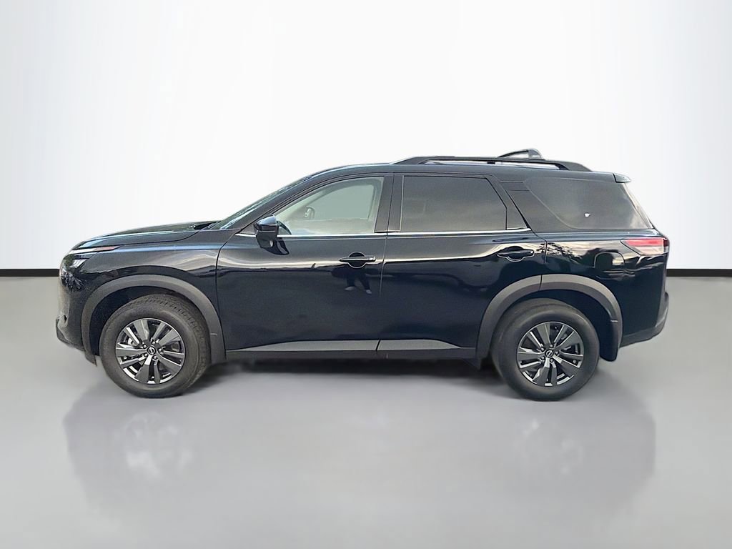 New 2025 Nissan Pathfinder SV image 5