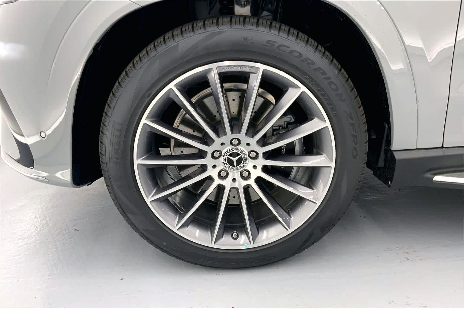 New 2026 Mercedes-Benz GLE 450 4MATIC image 10