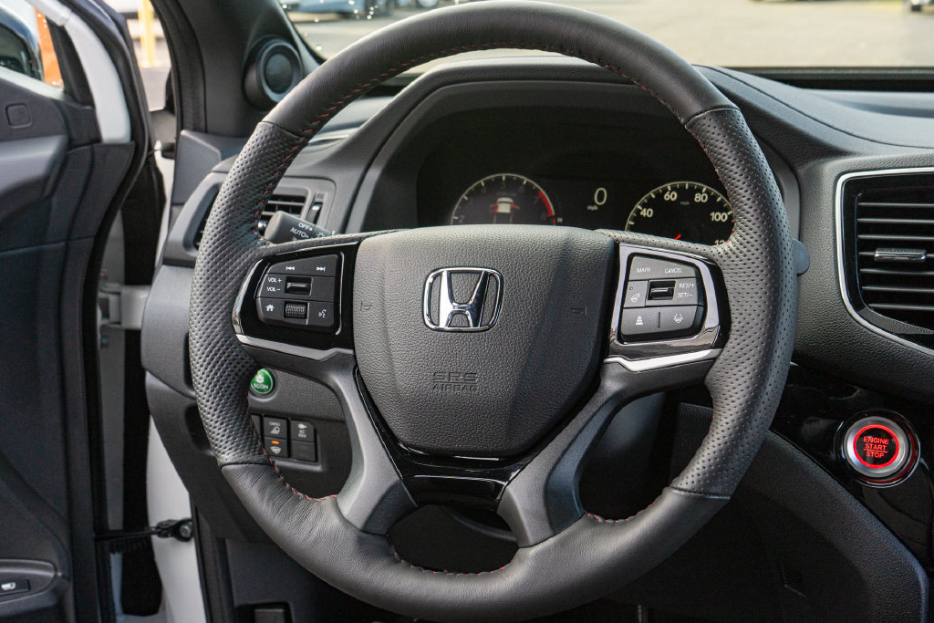 New 2026 Honda Ridgeline Black Edition image 19