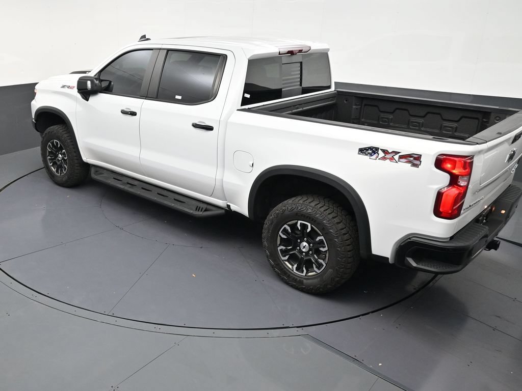Used 2024 Chevrolet Silverado 1500 ZR2 w/ Technology Package AWD/4WD image 14