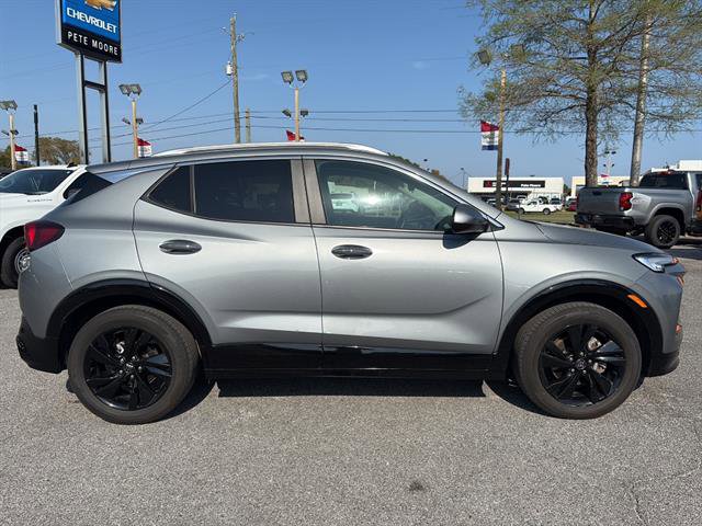 Used 2024 Buick Encore GX Sport Touring w/ Comfort Package image 8