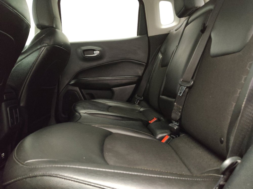 Used 2021 Jeep Compass Latitude FWD image 18
