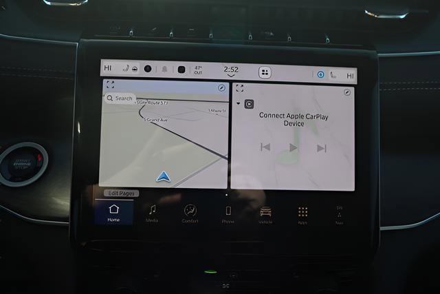 New 2025 Jeep Grand Cherokee Limited w/ Black Appearance Package image 20