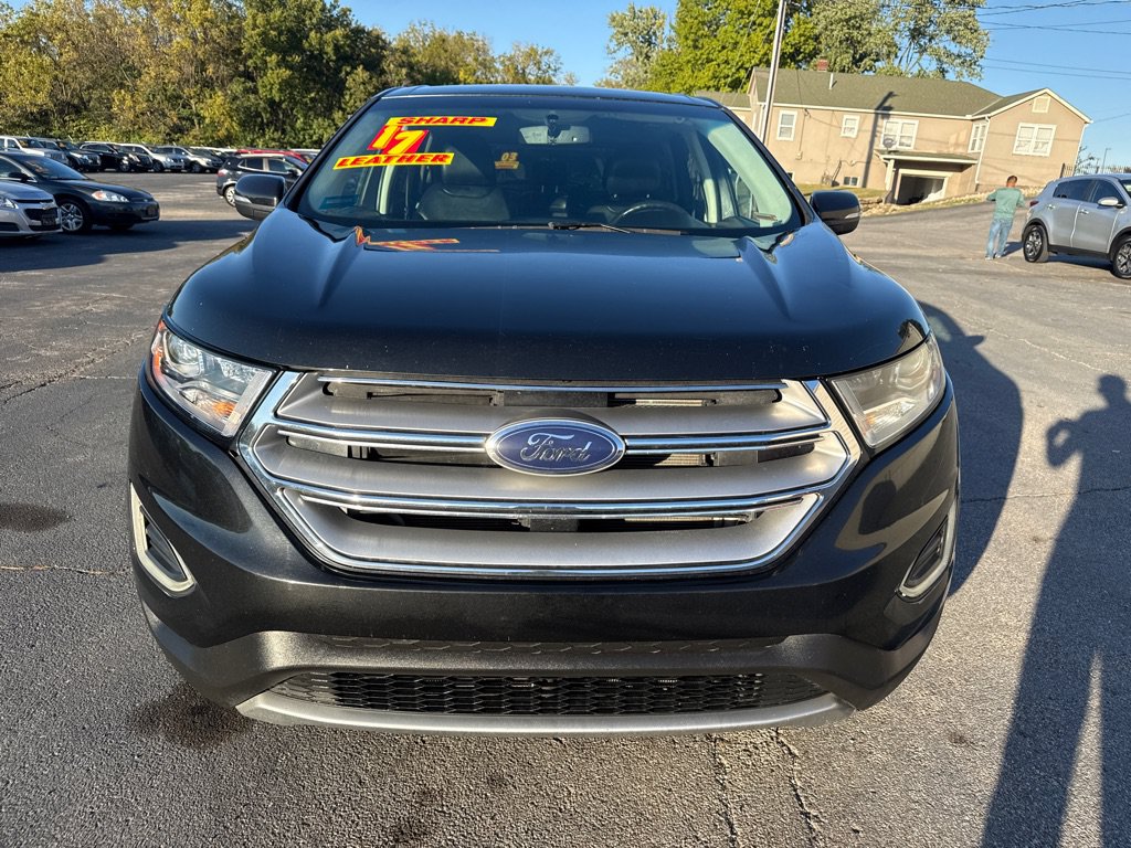 Used 2015 Ford Edge SEL w/ Equipment Group 201A FWD image 3