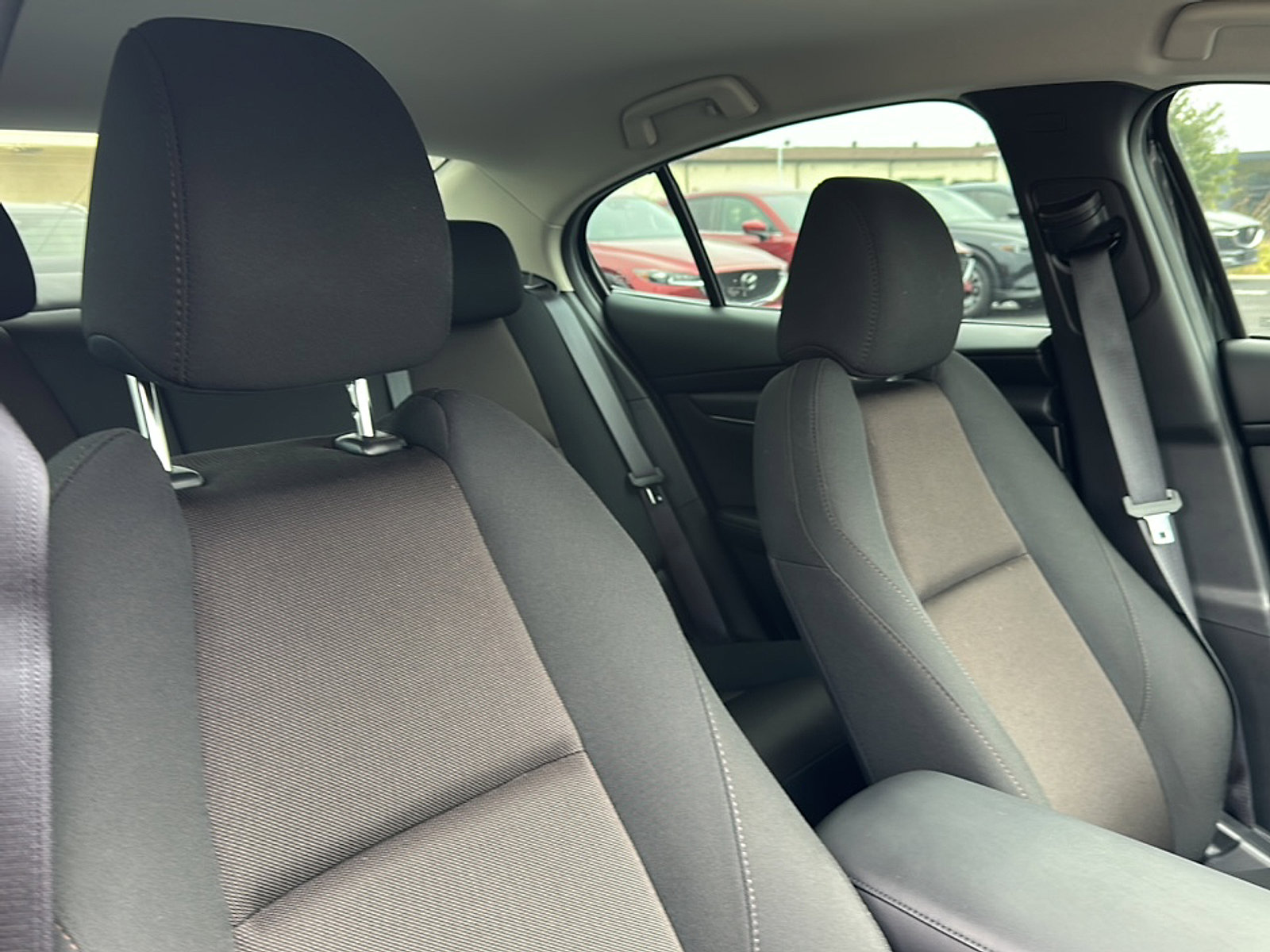 Used 2024 MAZDA MAZDA3 s image 23