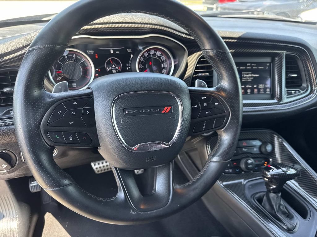 Used 2020 Dodge Challenger R/T w/ Driver Convenience Group RWD image 23