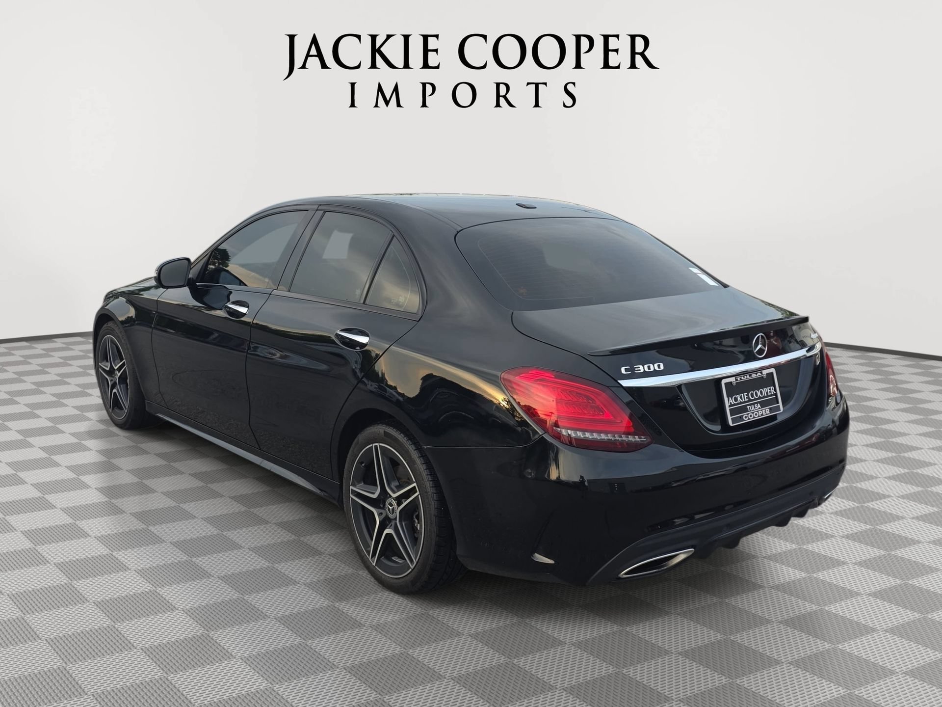 Used 2020 Mercedes-Benz C 300 4MATIC Sedan image 7