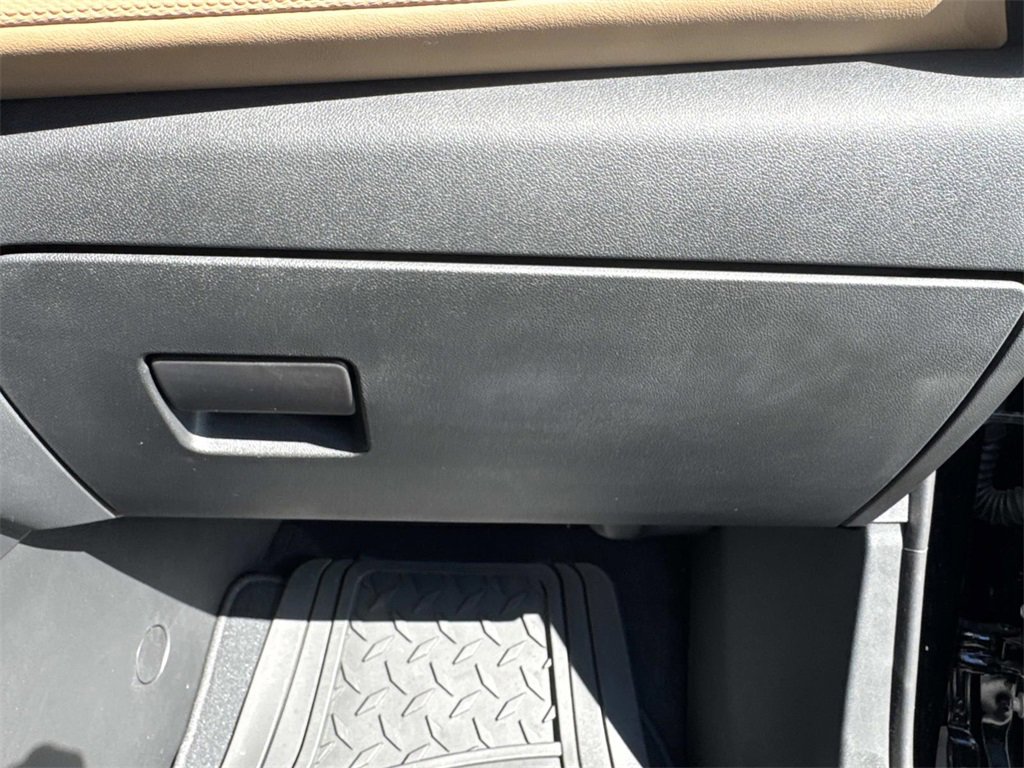 Used 2025 Chevrolet Equinox ACTIV w/ Safety and Technology Package image 27