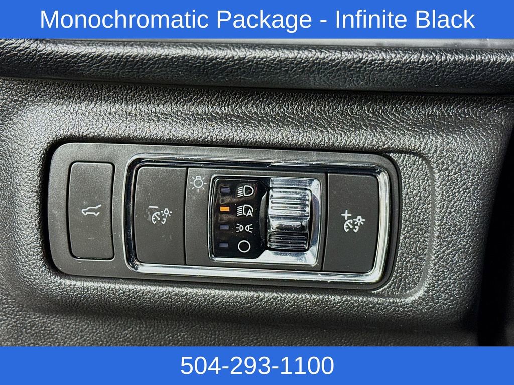 Used 2022 Lincoln Corsair Reserve image 10