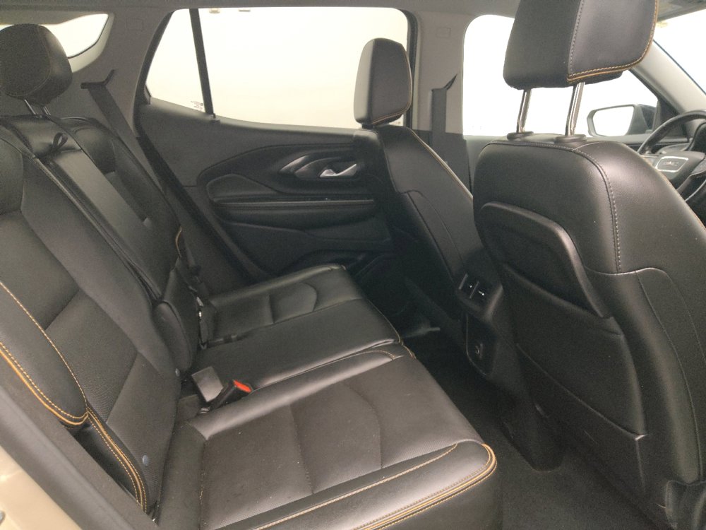 Used 2022 GMC Terrain AT4 w/ Infotainment Package II image 19