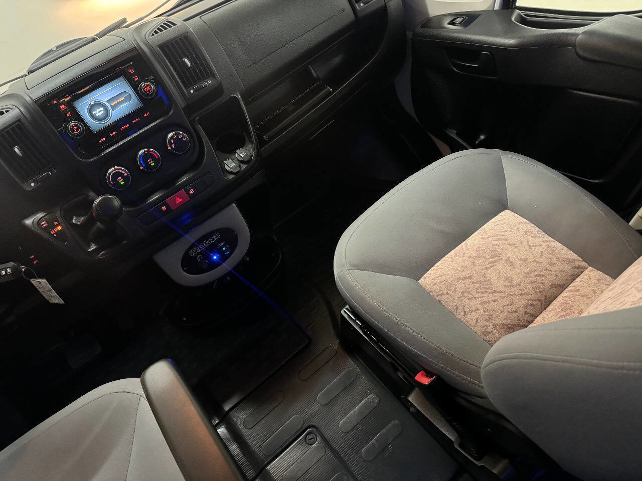 Used 2015 RAM ProMaster 2500 image 70