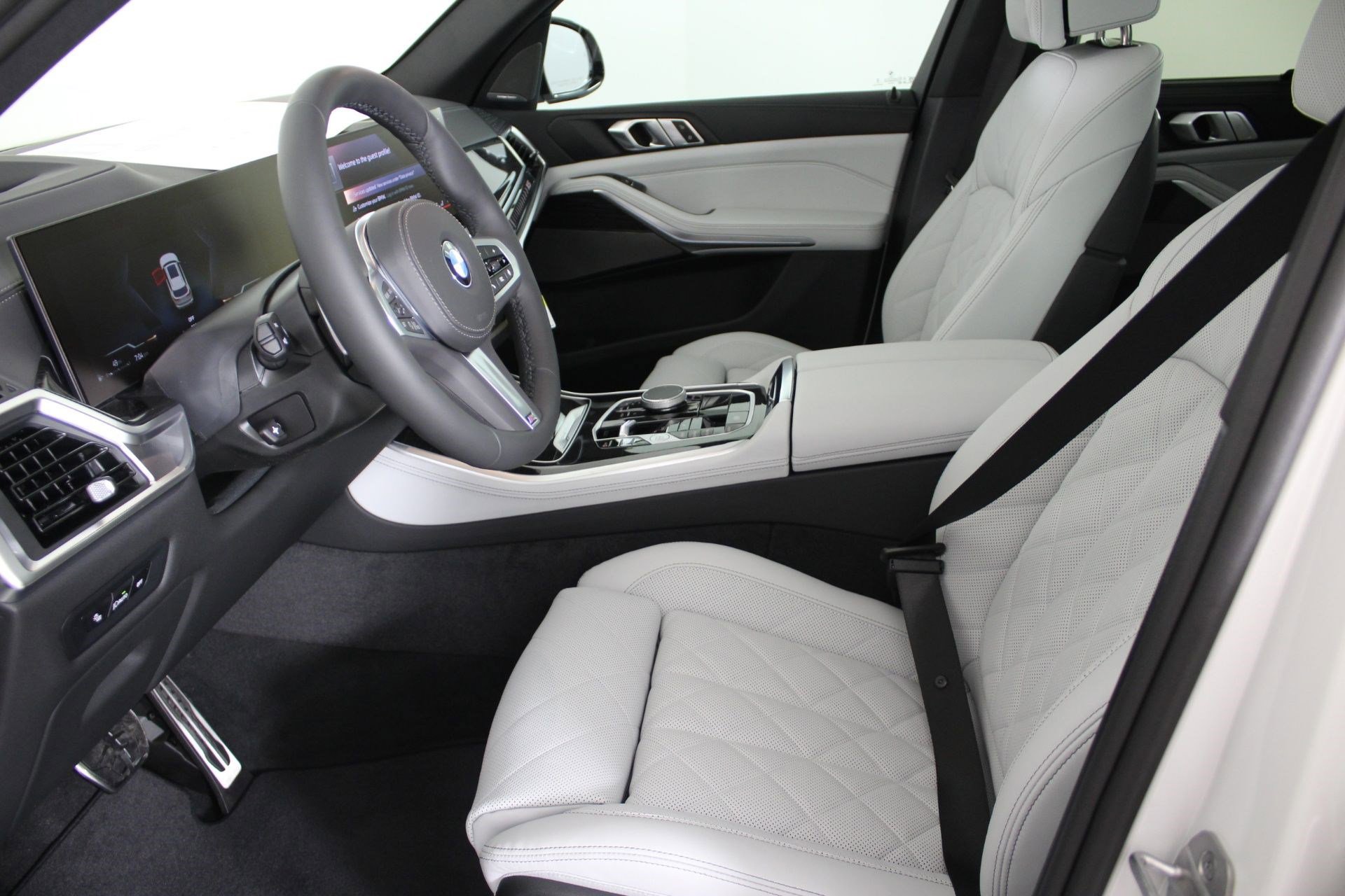 New 2026 BMW X5 sDrive40i RWD image 5