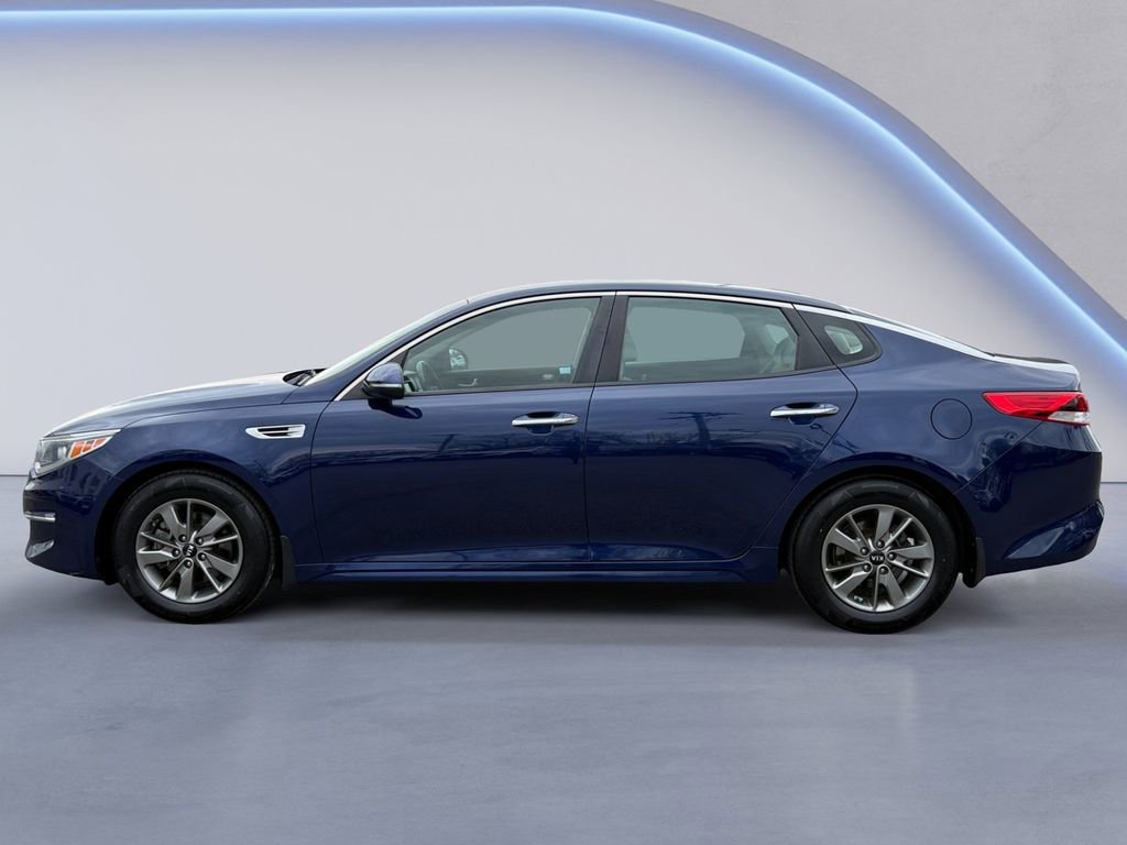 Used 2016 Kia Optima LX image 6