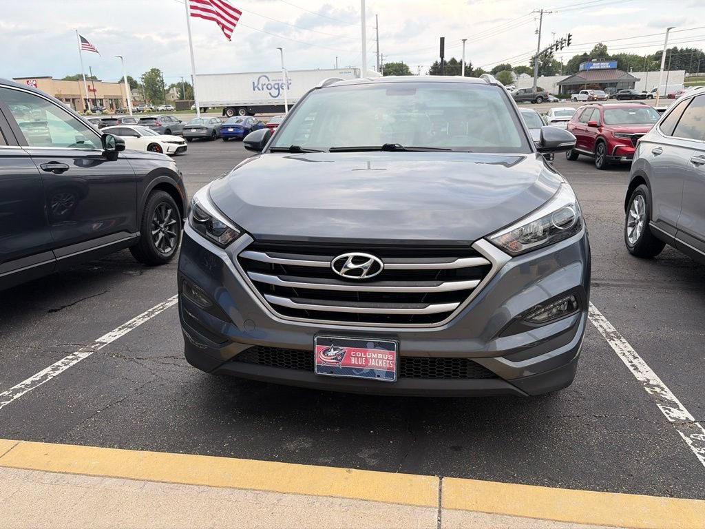 Used 2017 Hyundai Tucson SE Plus FWD image 3