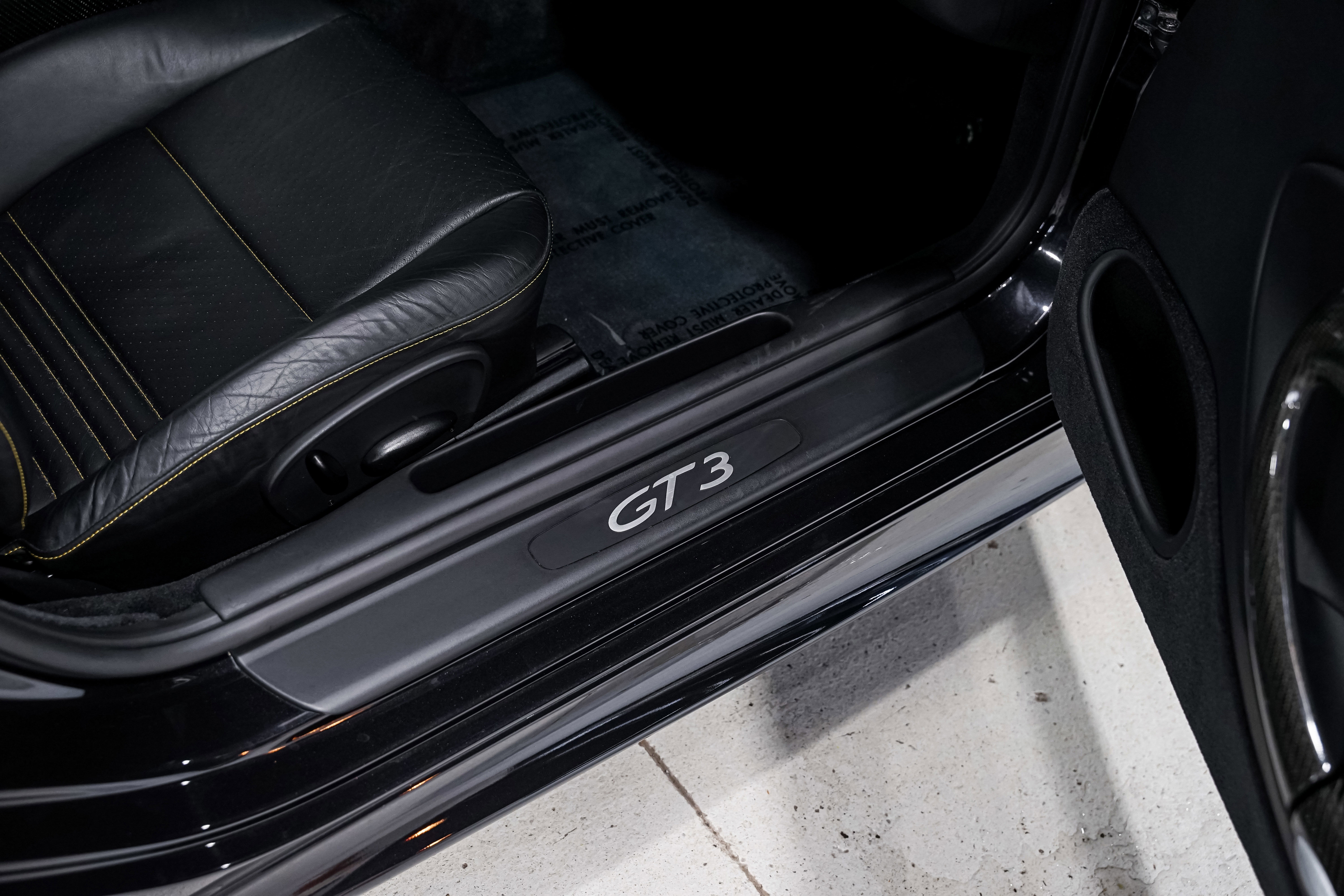 Used 2004 Porsche 911 GT3 image 30