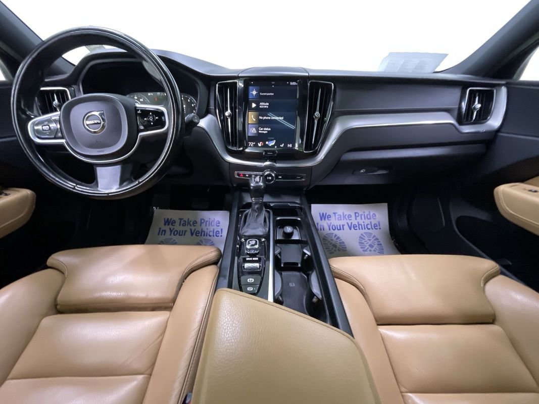 Used 2018 Volvo XC60 T6 Inscription w/ Vision Package image 18