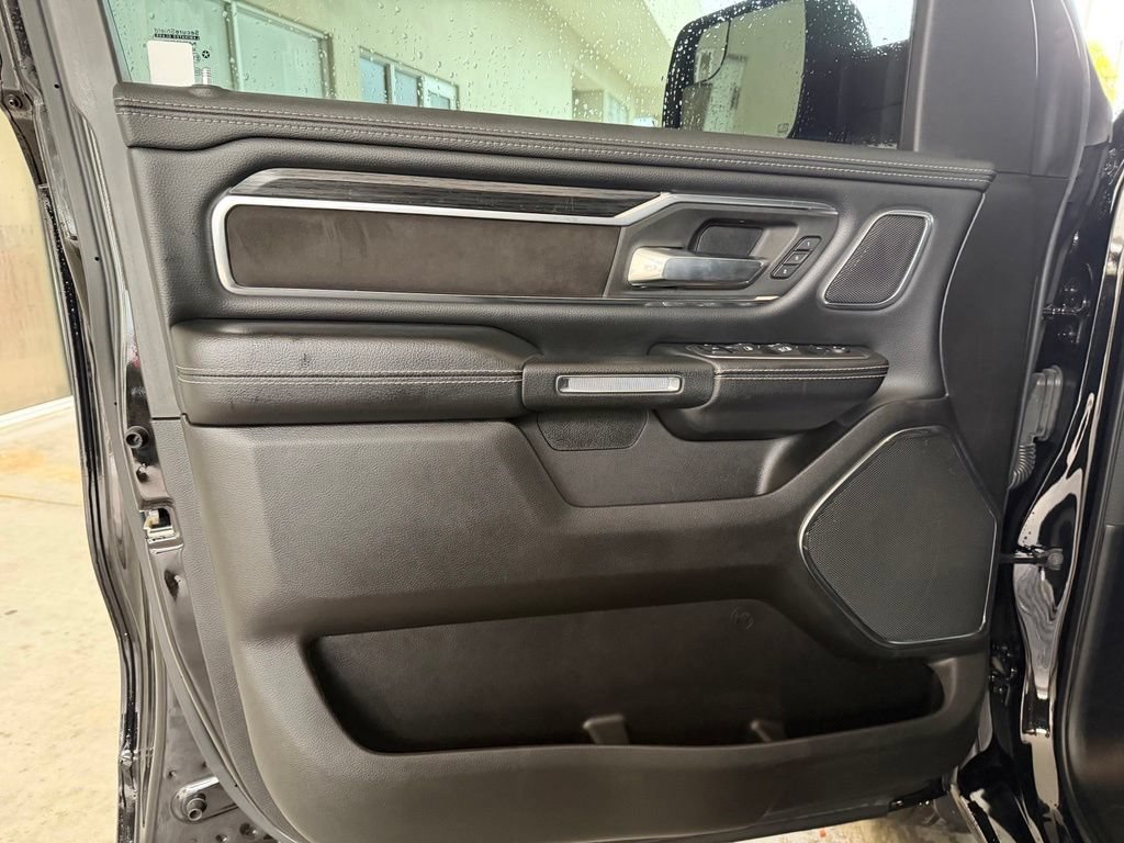 Used 2023 RAM 1500 Laramie RWD image 40
