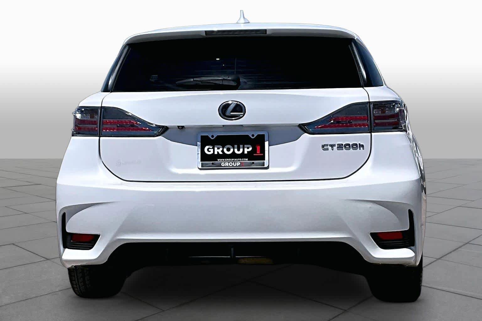 Used 2014 Lexus CT 200h FWD image 5