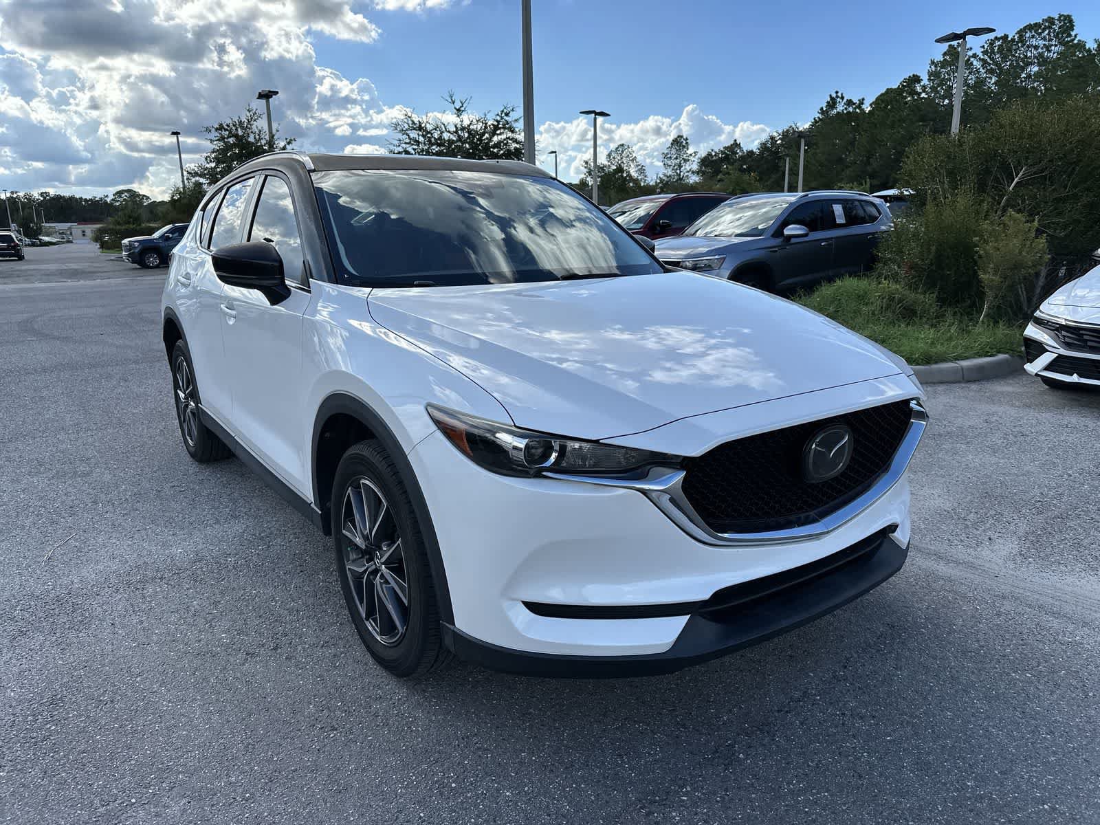 Used 2018 MAZDA CX-5 Touring w/ Preferred Equipment Package FWD image 11