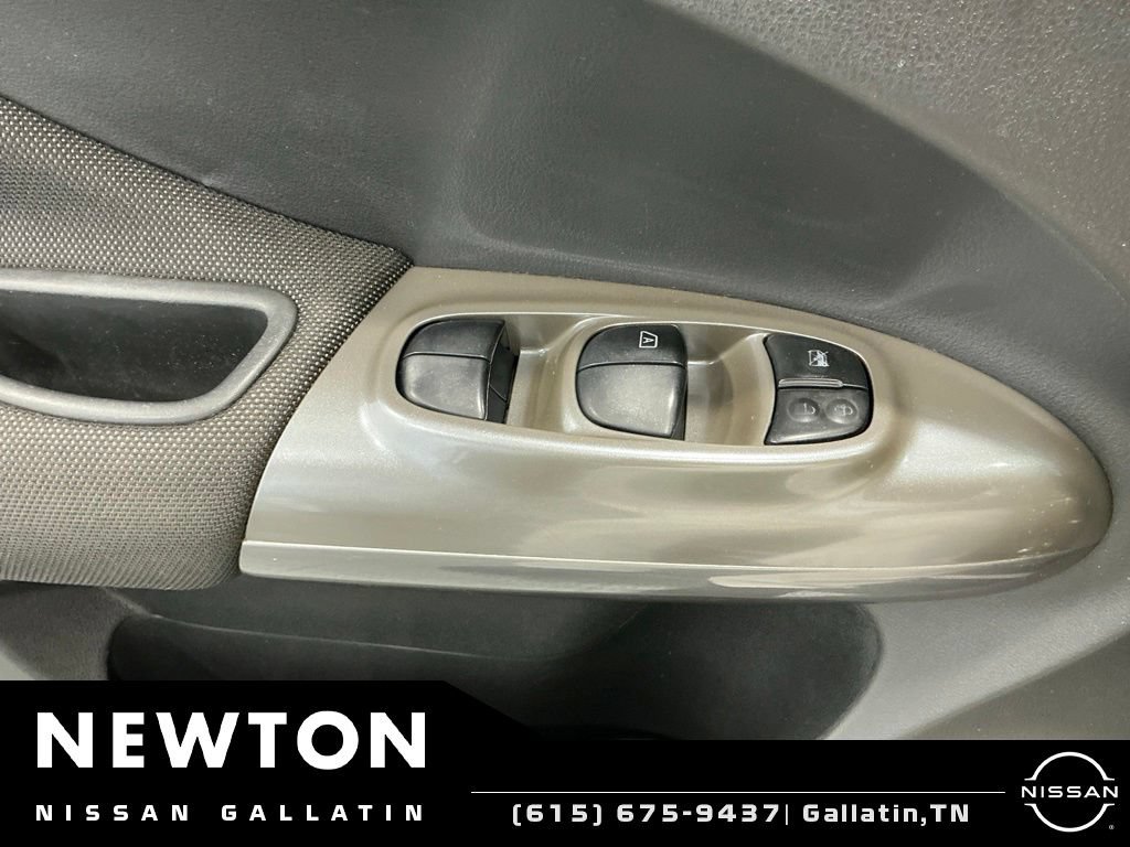 Used 2014 Nissan Juke SV w/ Navigation Package FWD image 33