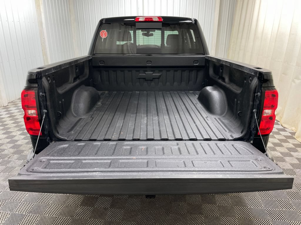 Certified 2018 Chevrolet Silverado 1500 LT w/ All Star Edition AWD/4WD image 43