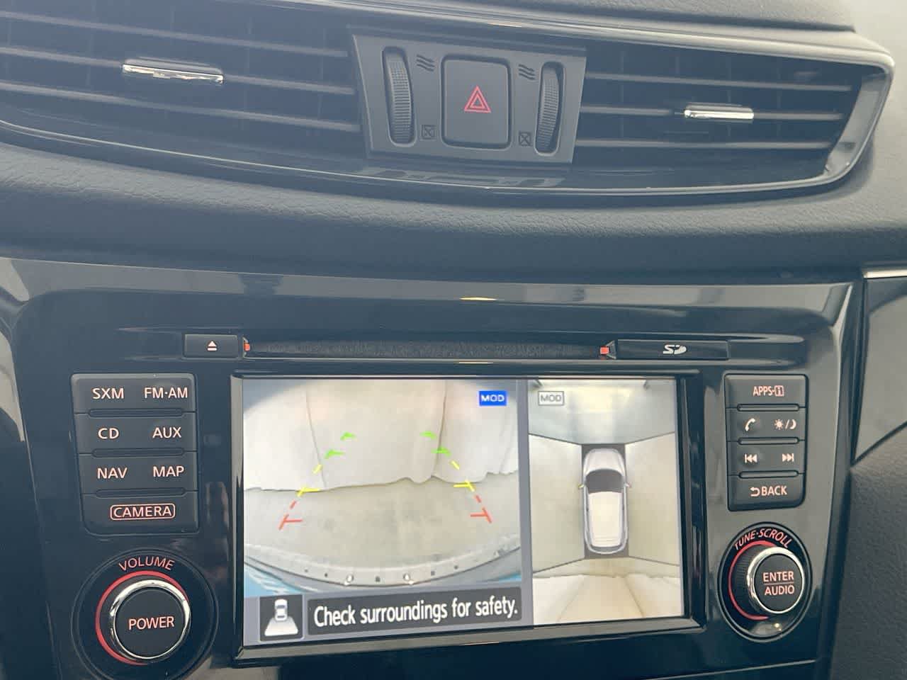 Used 2018 Nissan Rogue Sport SL AWD/4WD image 17
