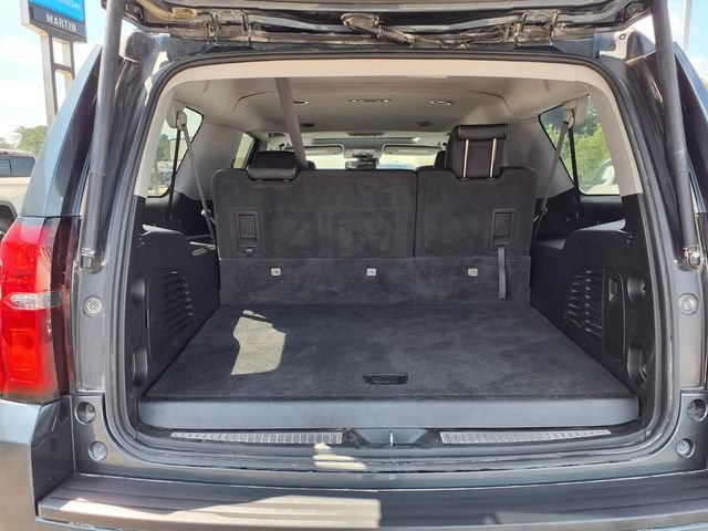 Used 2019 Chevrolet Suburban LT AWD/4WD image 7