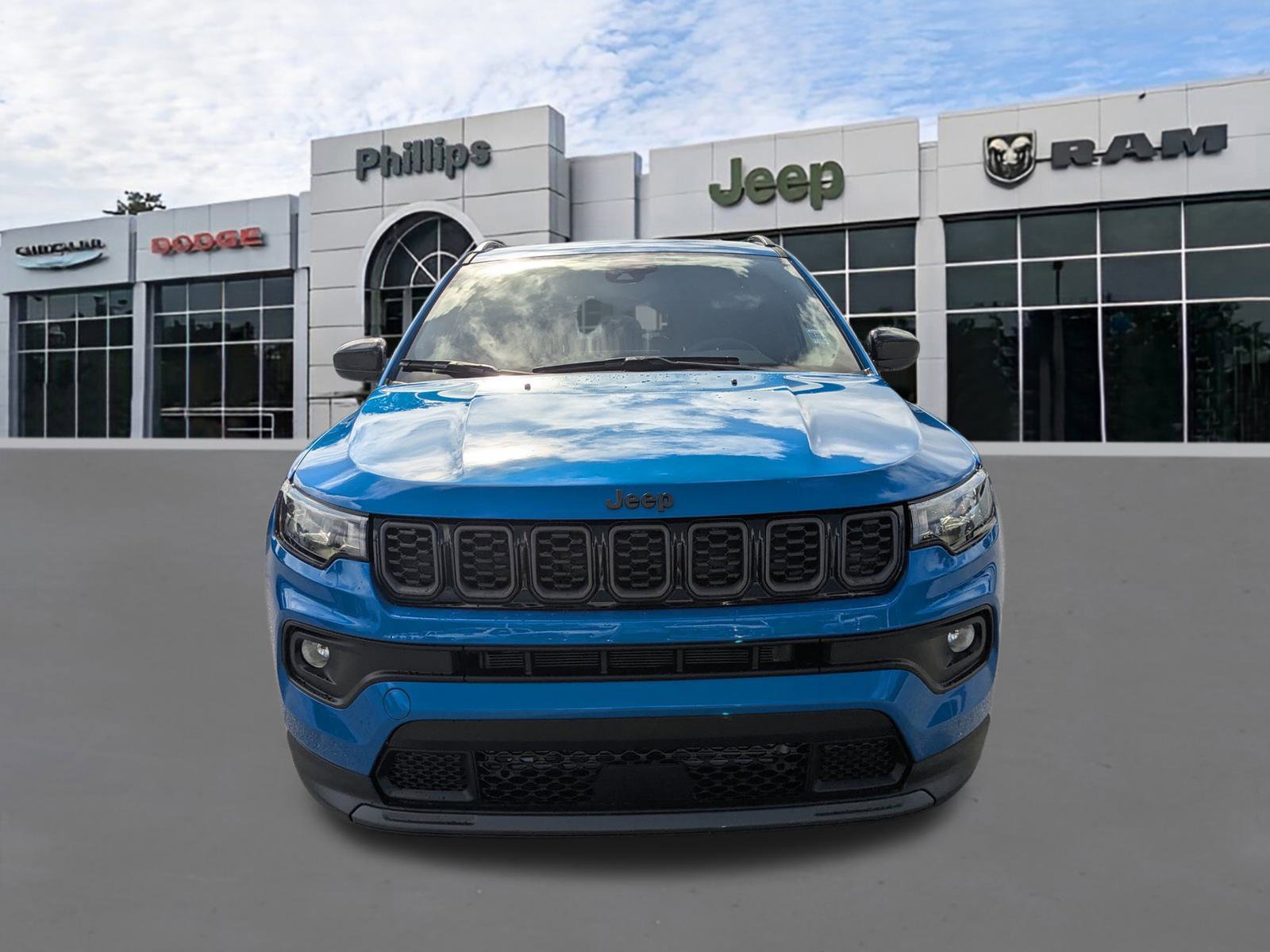 New 2026 Jeep Compass Latitude image 8