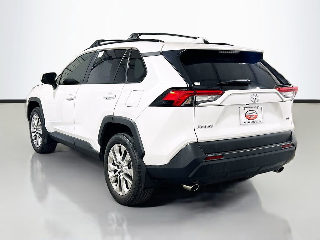 Used 2024 Toyota RAV4 XLE Premium image 6