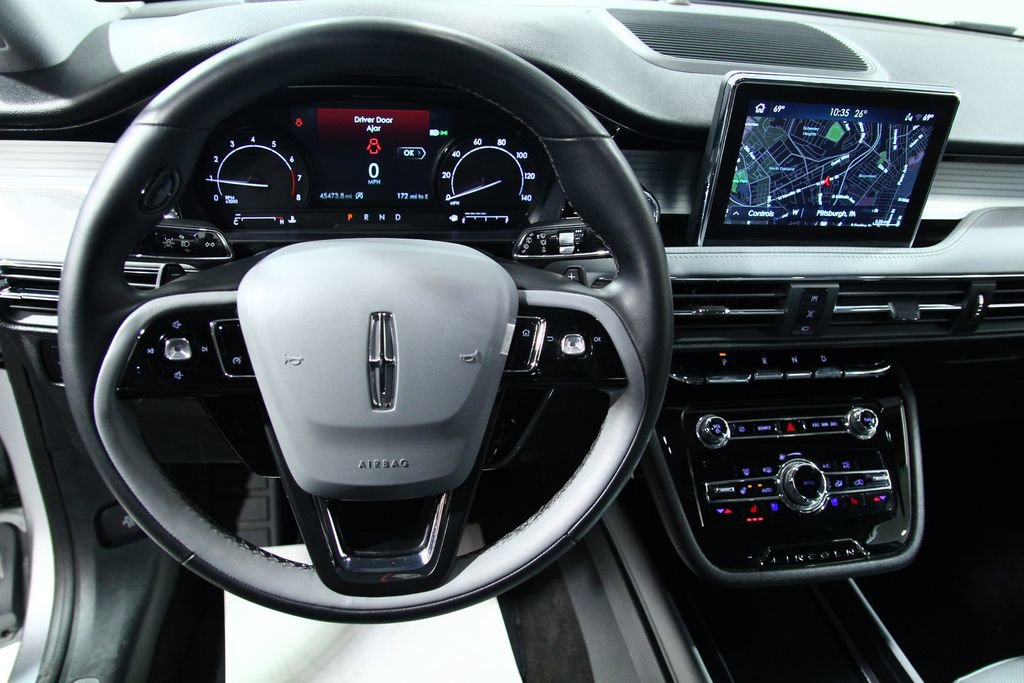 Used 2022 Lincoln Corsair AWD w/ Equipment Group 101A image 6