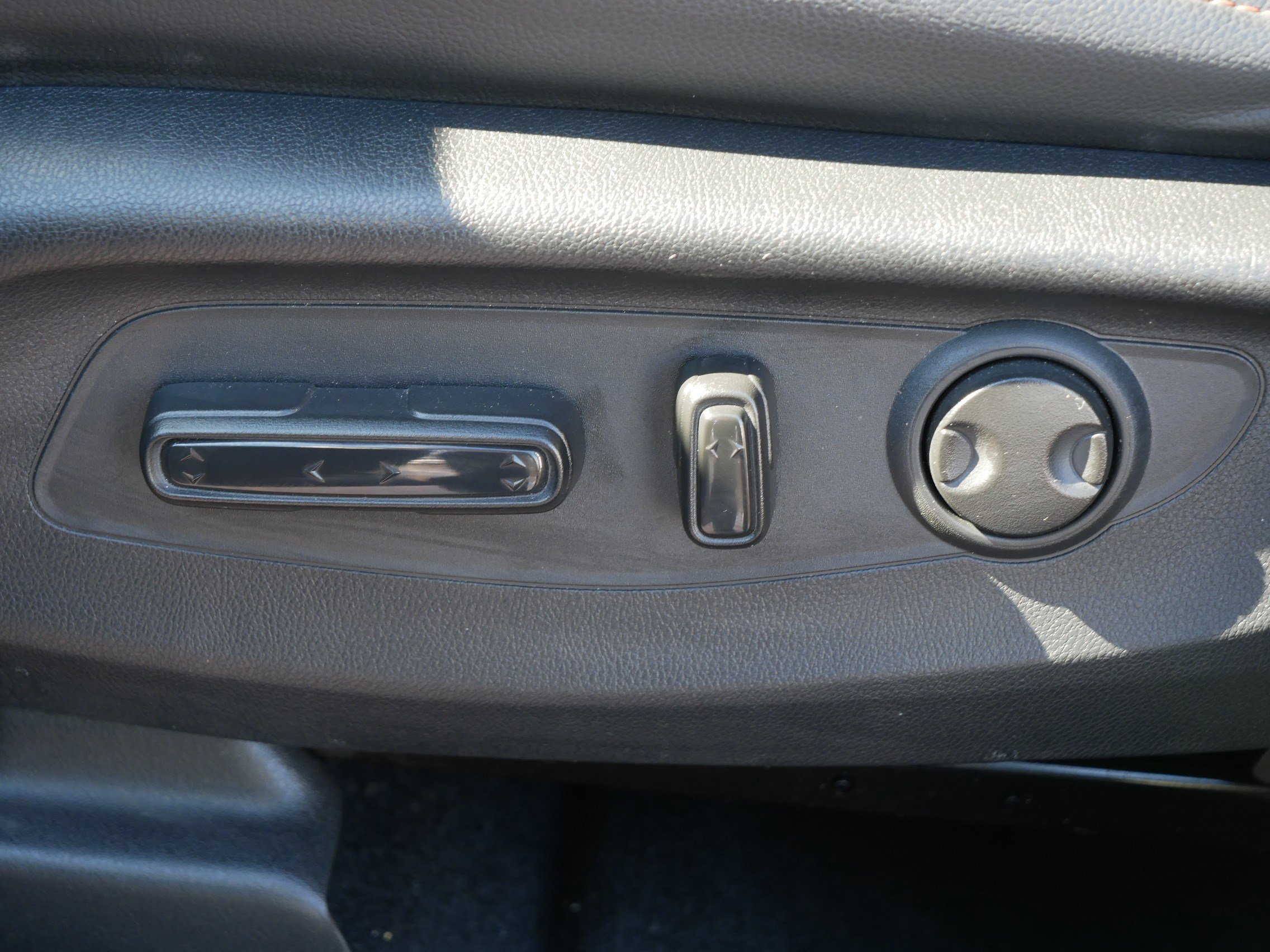 Used 2025 Honda CR-V Sport Touring image 20