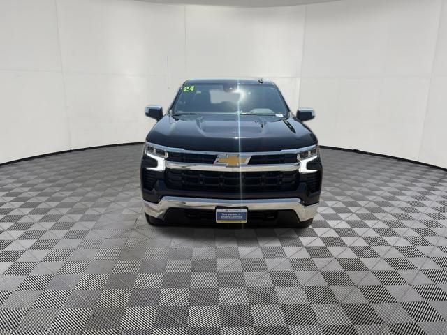Used 2024 Chevrolet Silverado 1500 LT w/ Z71 Off-Road Package AWD/4WD image 14