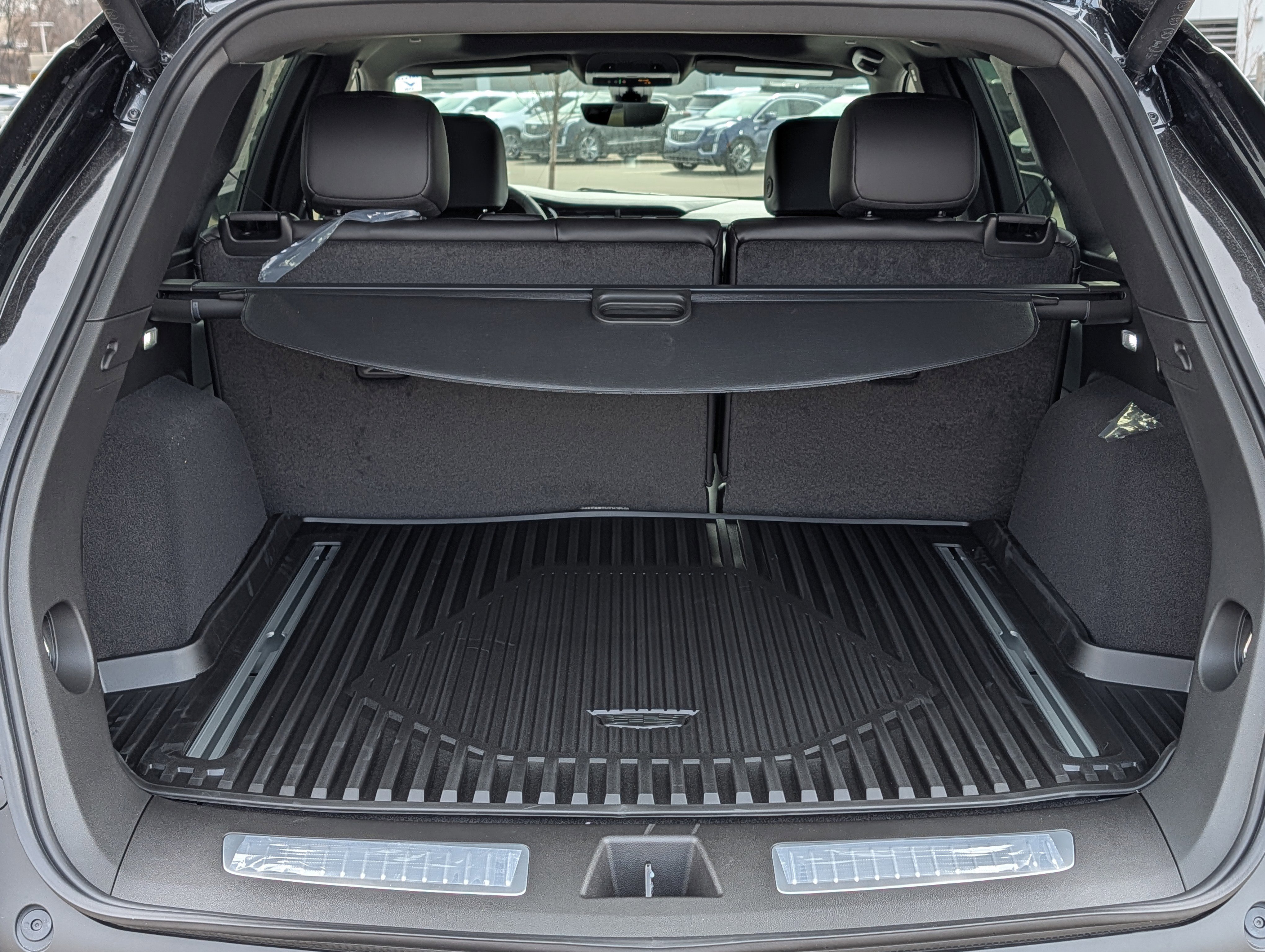 New 2026 Cadillac XT5 Sportv w/ LPO, Floor Liner Package image 16