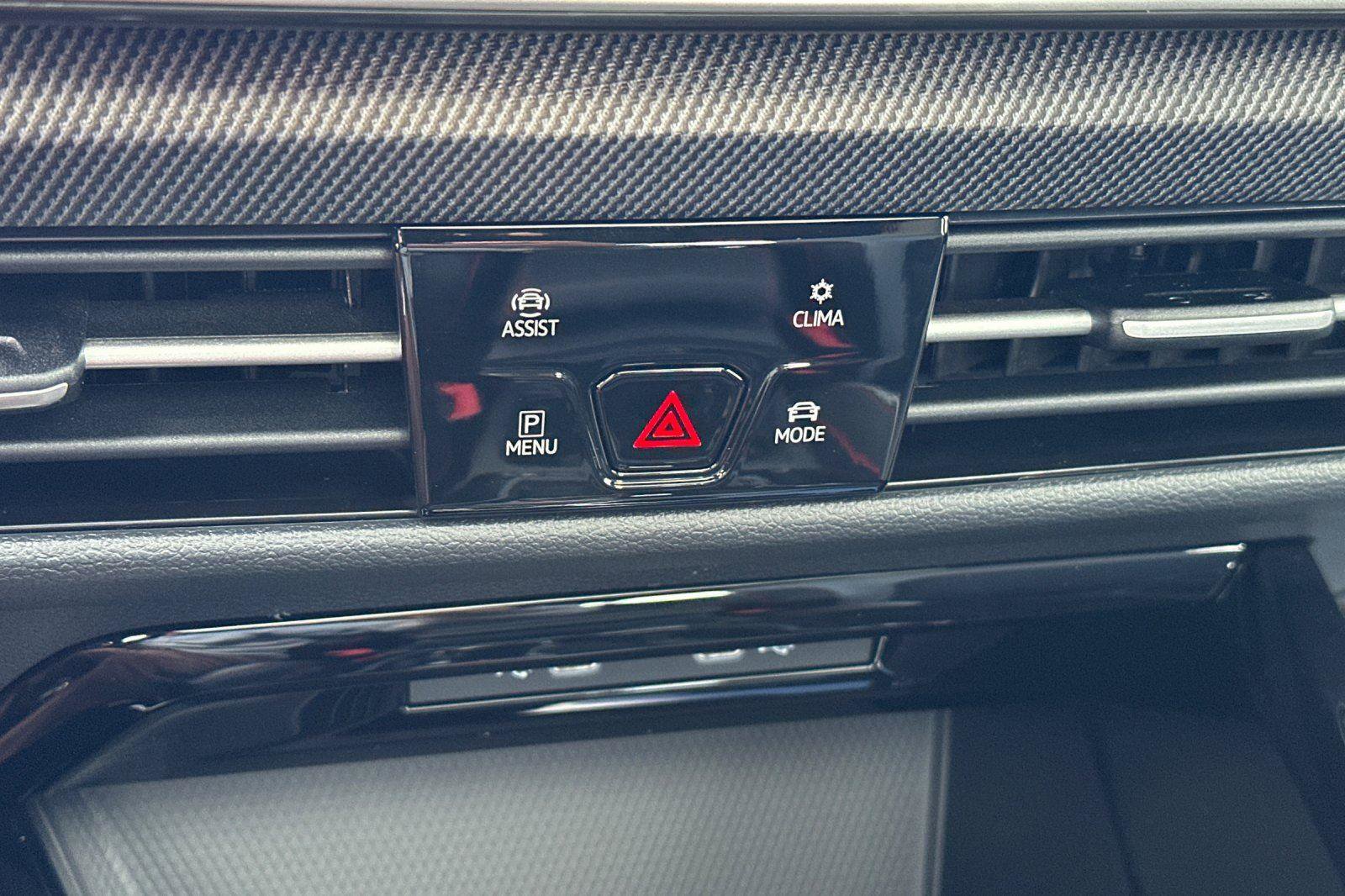 New 2026 Volkswagen GTI SE image 20