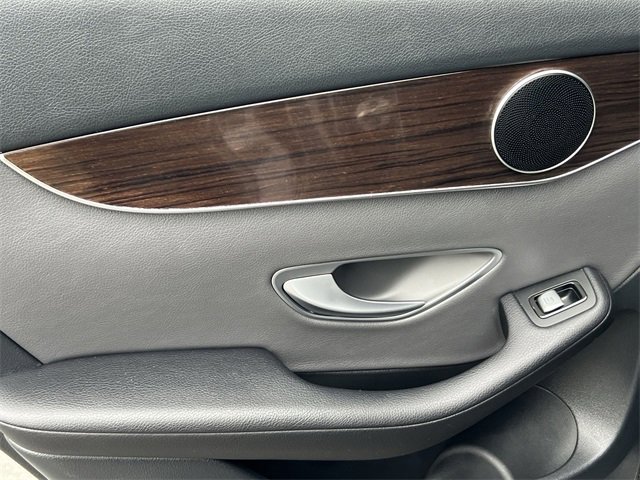 Used 2022 Mercedes-Benz GLC 300 4MATIC image 22