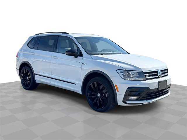 Used 2021 Volkswagen Tiguan SE R-Line image 1