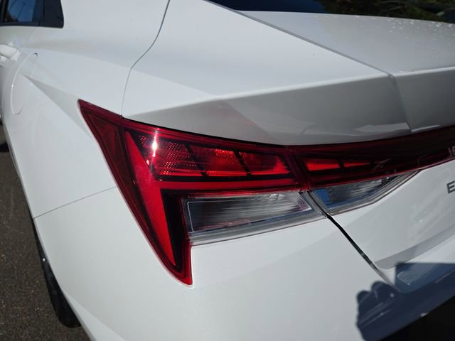 Certified 2025 Hyundai Elantra Blue image 46